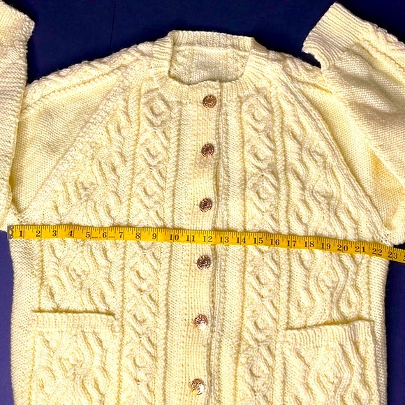 Yellow Chunky Cable Knit Cardigan XL - Picture 9 of 17